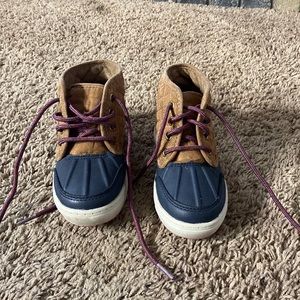Boy’s shoes